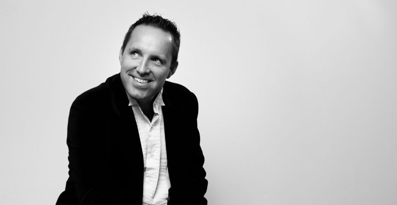 Richard Barker, Wide portrait, black and white